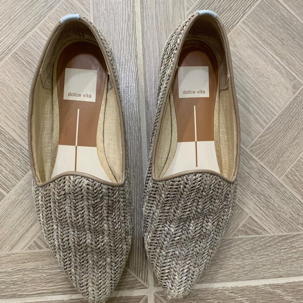 Dolce Vita Women’s Textured Slip-Ons - Tan and Cream